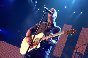 [BDŷݳ]Rob Thomas Live At Red Rocks – Something To Be Tour 2006[2009][BDMV][22.1G][ٶ]
